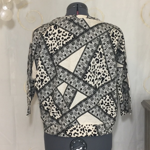 Pattern Top - Picture 2 of 5